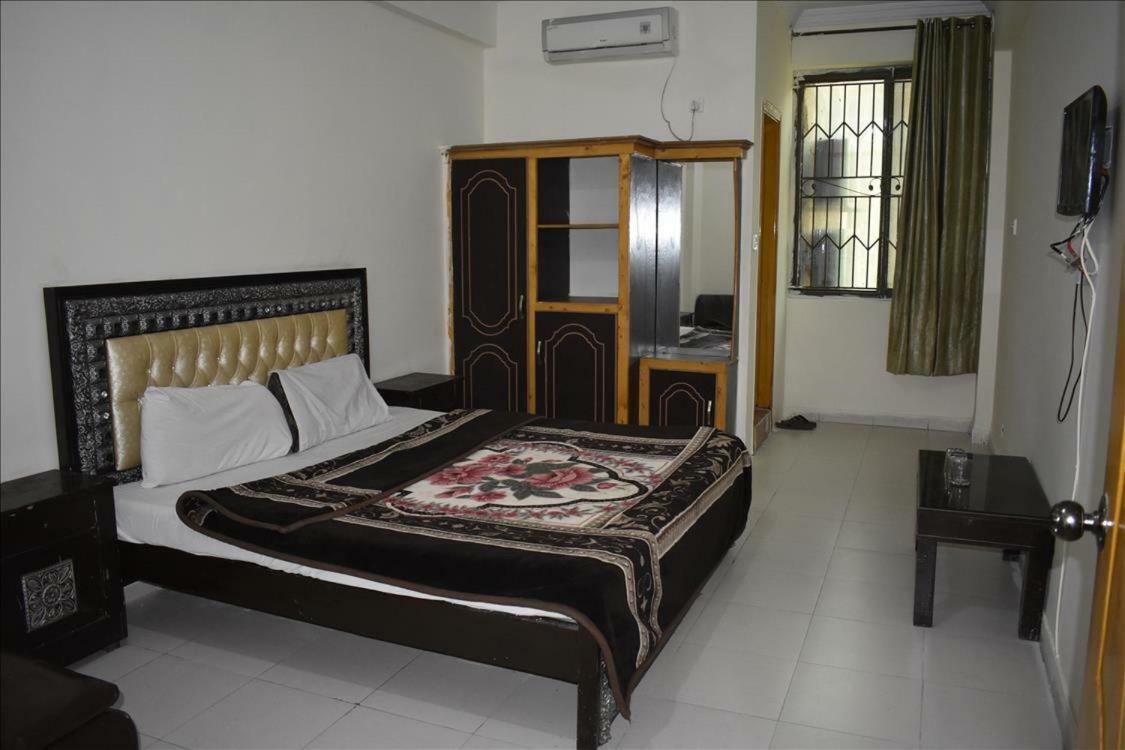 Mehran Hotel Rawalpindi Exterior photo